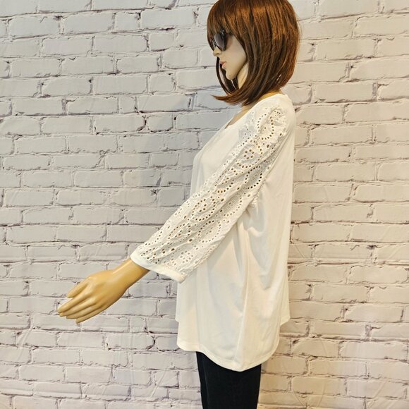 KARL LAGERFELD PARIS, White eyelet sleeve top - Picture 9 of 11